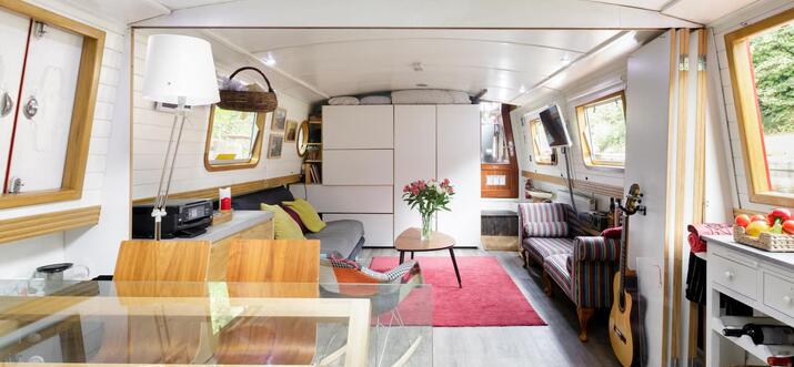 5 Best Houseboats Near Kingston Upon Thames, UK