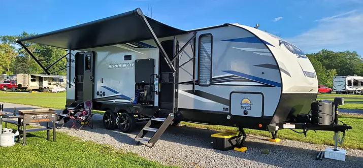 10 Handpicked RV Rentals In Akron, Ohio