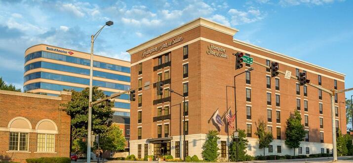hotels in knoxville tn with indoor pool