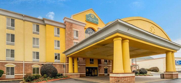 hotels in hot springs ar with indoor pool