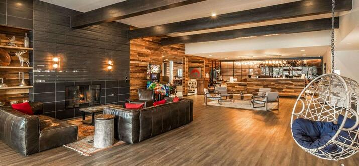 hotels in estes park with indoor pool