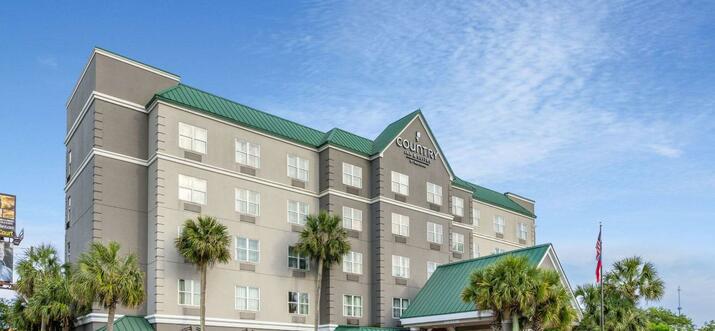 hotels in valdosta ga with indoor pool