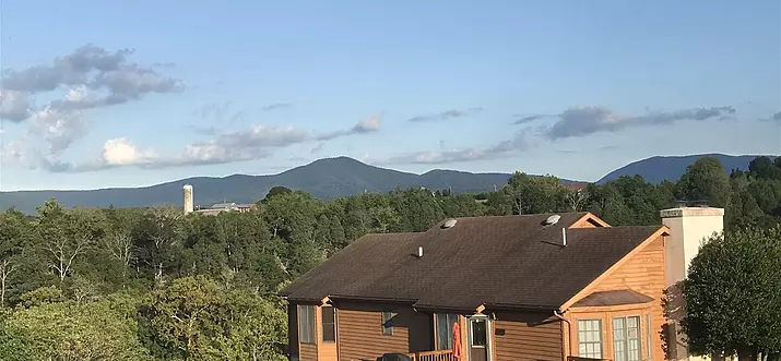 5 Best Cabins With Pool In Shenandoah Valley, Virginia