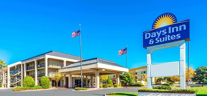 Top 6 Hotels With Smoking Room In Albuquerque, New Mexico