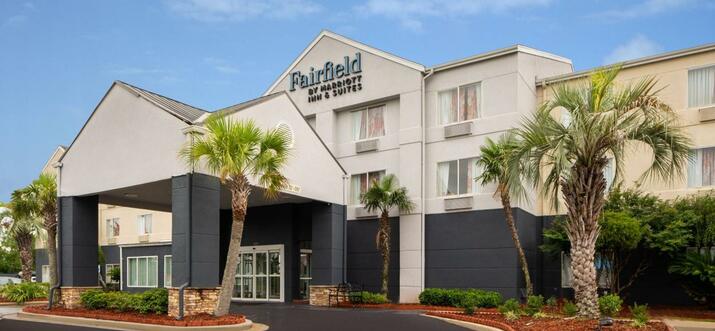 hotels with water parks in mississippi