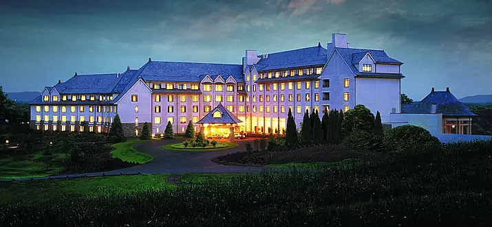 8 Best Hotels With View In Asheville, North Carolina