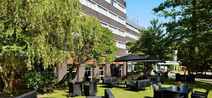 hotels in newcastle with free parking