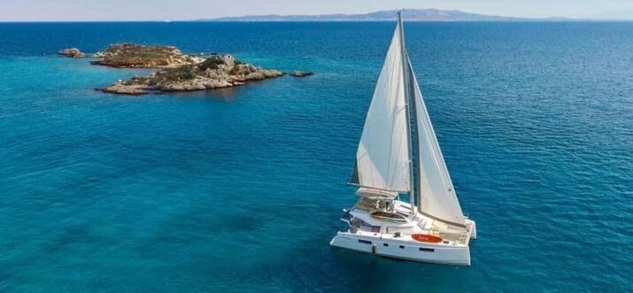 yacht charter cyclades