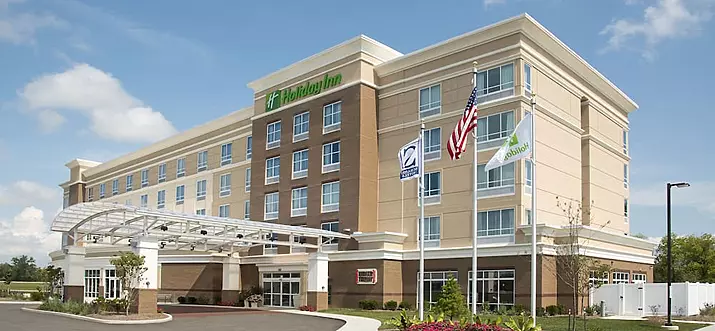 10 Best Hotels With Airport Shuttle In Indianapolis, Indiana