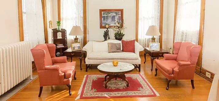 2 Best Airbnb Mansions In Indianapolis, Indiana