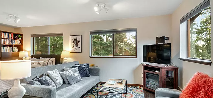 Top 8 Pet-Friendly Accommodations In Whidbey Island, USA