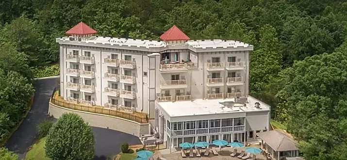 10 Best Pet-Friendly Accommodations In Helen, Georgia