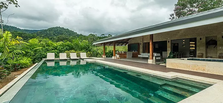 7 Best Hotels With 2 Bedrooms In Costa Rica