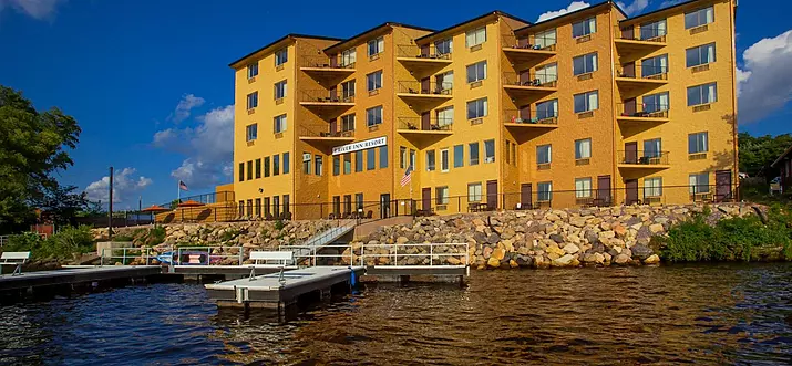 5 Handpicked Hotels With 2 Bedrooms In Wisconsin Dells, Wisconsin