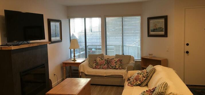 2 bedroom suites monterey ca