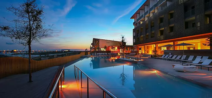 2 Best Luxury Resorts In Gulf Shores, Alabama