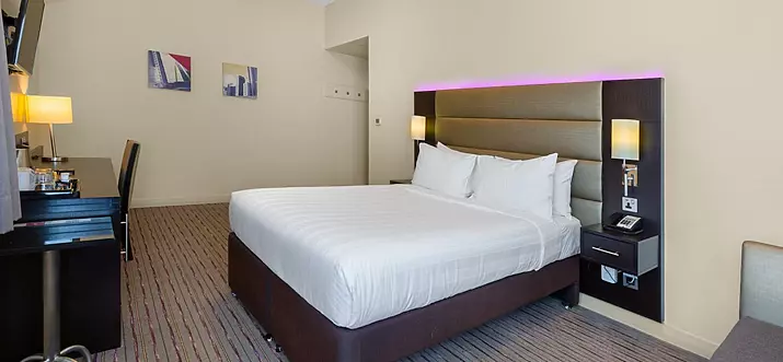 10 Best Hotels With Smoking Rooms In Dubai, UAE