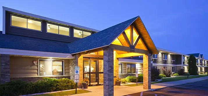 Top 10 Hotels With Pool In Bismarck, North Dakota