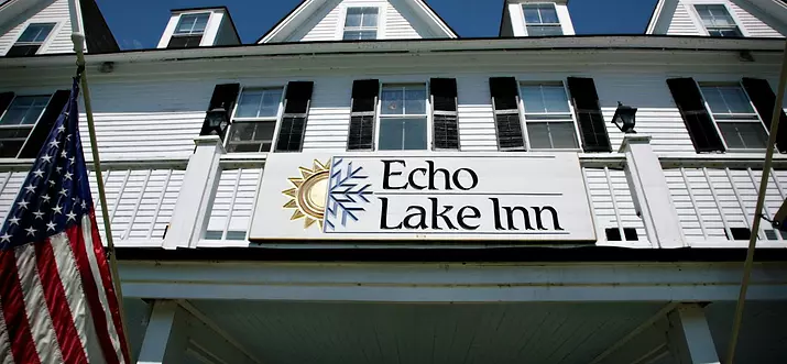 Top 9 Lakefront Hotels In Vermont, USA