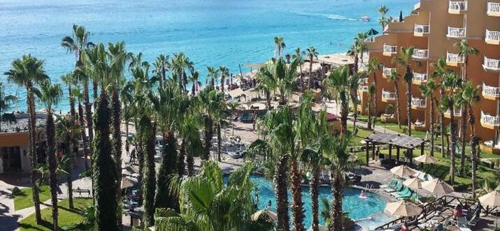 beachfront hotels in cabo san lucas