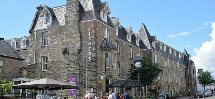 hotels in pitlochry with entertainment