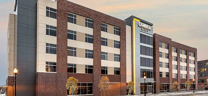 Top 10 Hotels With Airport Shuttle In Omaha, Nebraska