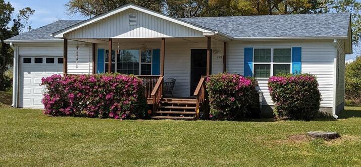 crystal coast pet friendly rentals