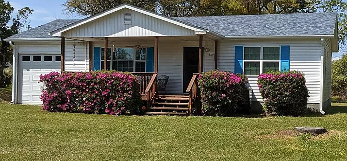 9 Handpicked Pet-Friendly Rentals On Crystal Coast, North Carolina