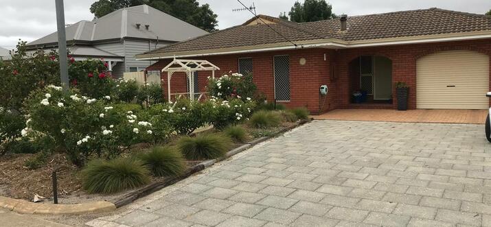 airbnb katanning
