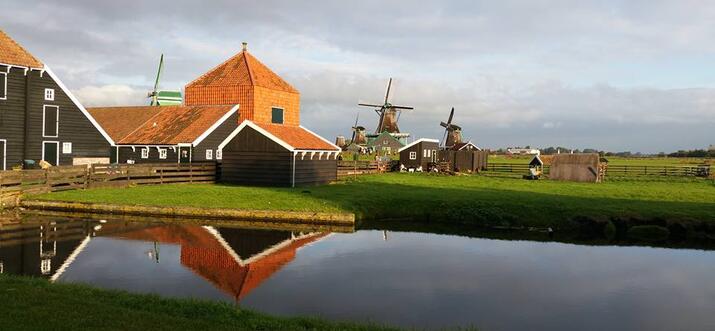 Discover 6 Amazing Dutch Cities, Towns And Villages In 1 Day