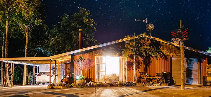 3 Handpicked Cabins Near Palmerston North, New Zealand
