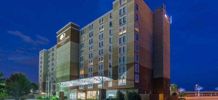 hotels in biloxi ms with free breakfast
