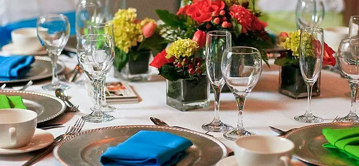 Top 10 Hotels Near Phoenix Sky Harbor International Airport