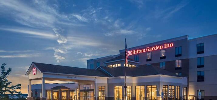 hotels in pittsburgh near airport