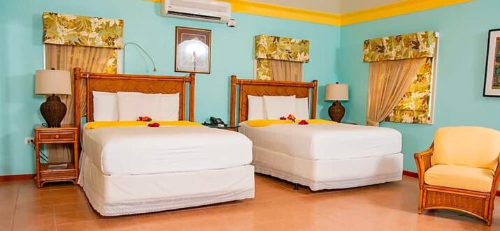 hotels near antigua airport