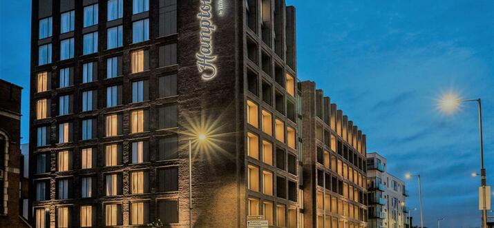 manchester hotels with free breakfast