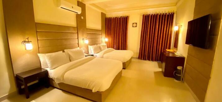 airbnb peshawar