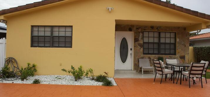Airbnb Hialeah Florida