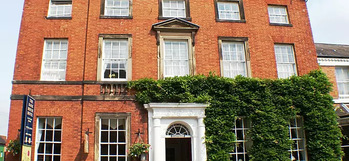 10 Handpicked Hotels In Uttoxeter, UK