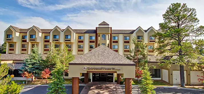 2 Handpicked Hotels With Airport Shuttle In Flagstaff, Arizona