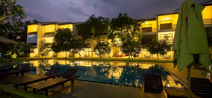 kataragama hotels