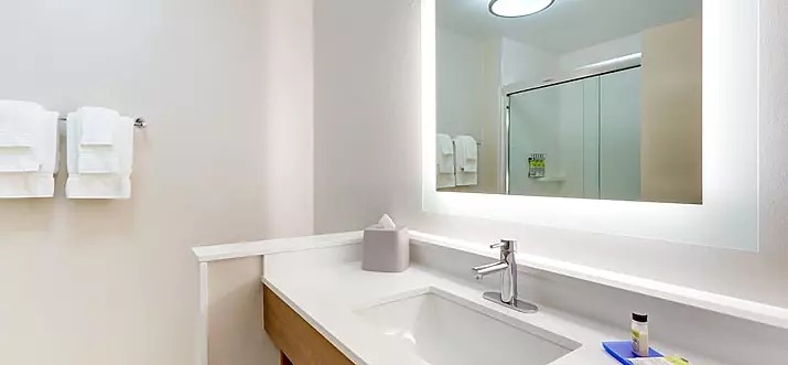 10 Handpicked Hotels Near Middletown, New York