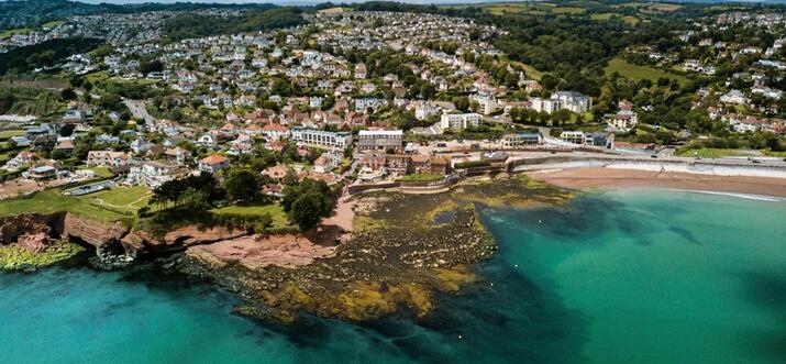 beachfront hotels torquay
