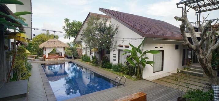 homestay ciater