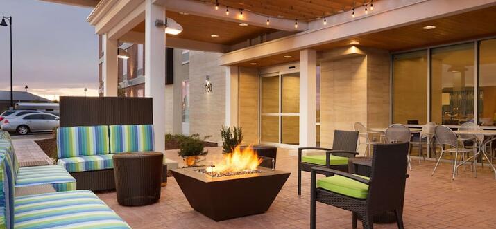 idaho falls hotels with airport shuttle
