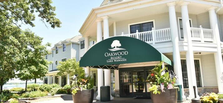 10 Best Beachfront Hotels In Indiana, USA