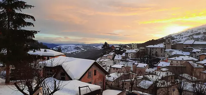 8 Mejores alquileres vacacionales de Airbnb en Ovindoli, Italia