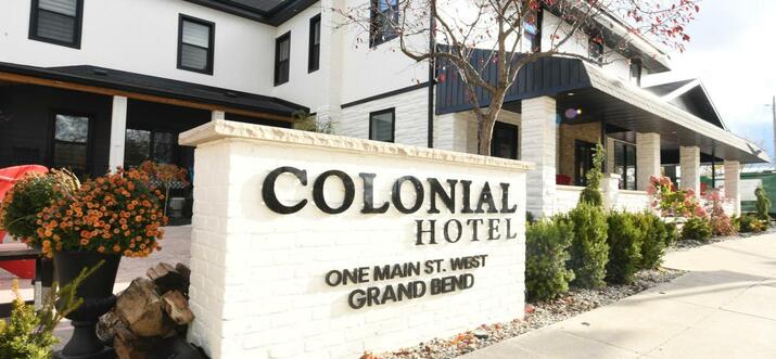 hotels in grand bend