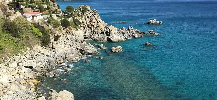 6 Handpicked Airbnb Vacation Rentals In Soverato Marina, Italy