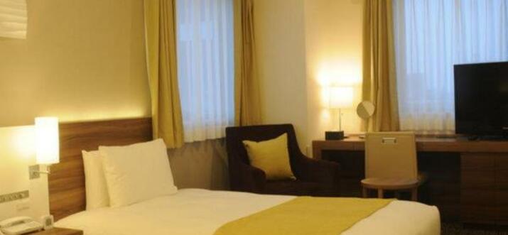 7 Handpicked Hotels In Kumagaya, Japan